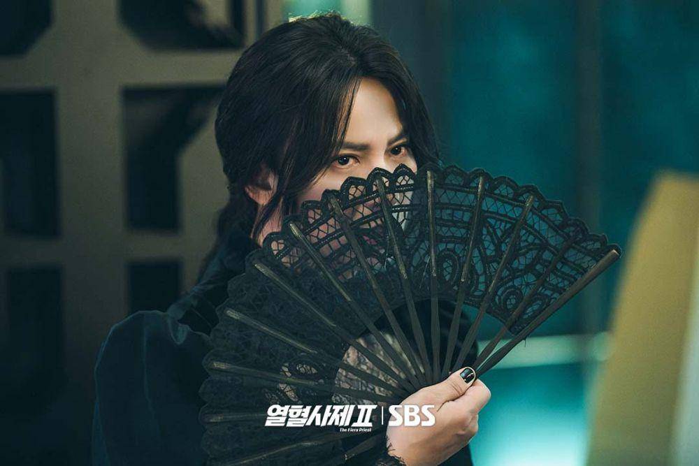 still cut drama The Fiery Priest 2 (instagram.com/sbsdrama.official)