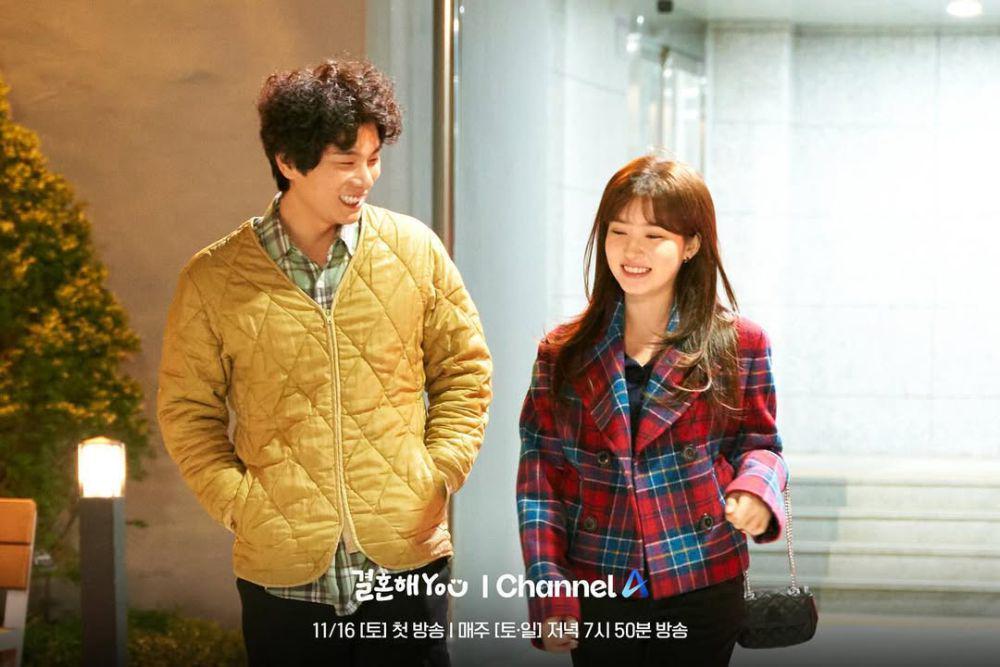 7 Perkembangan Hubungan Bong Cheol Hui dan Jung Ha Na di Marry YOU