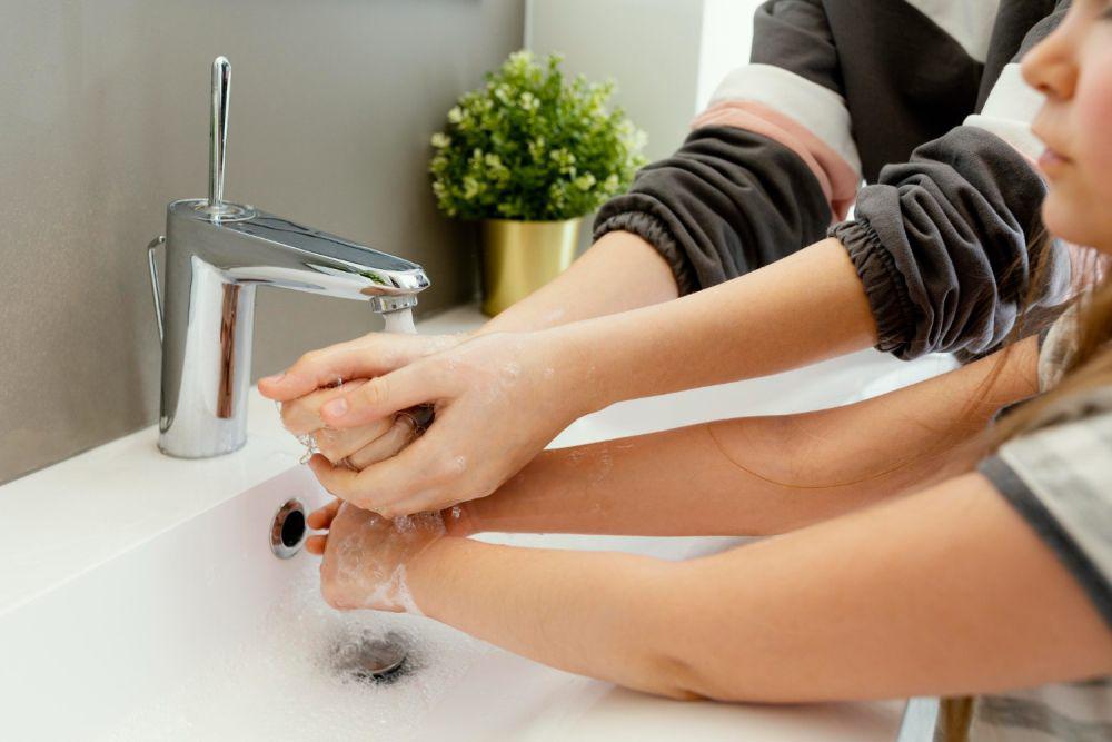 5 Tips Hemat Air Tanpa Korbankan Kenyamanan Rumah, Cintai Lingkungan!