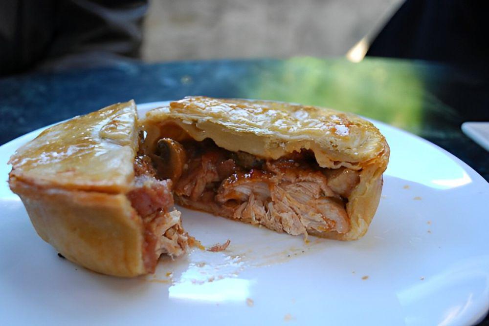 Resep Meat Pie, Olahan Daging yang Nikmat dan Gurih ala Rumahan!