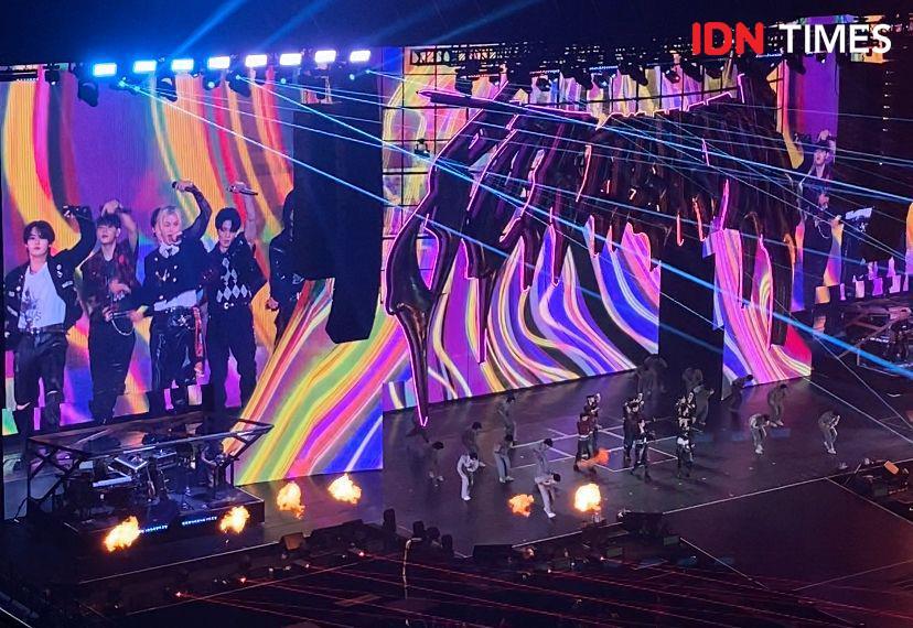 Stray Kids Terpukau dengan Suara STAY Indonesia, Bang Chan: 100/100!