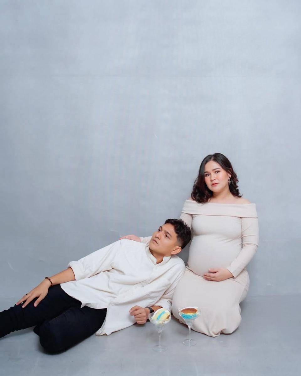 potret Masayu Clara dan suami (instagram.com/masayuclara)