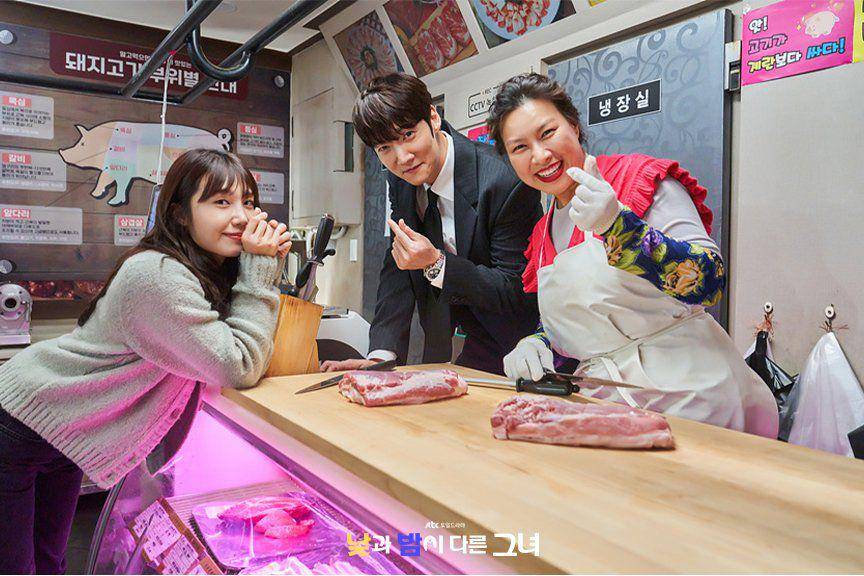 Eunji, Choi Jin Hyuk, dan Jung Young Joo di balik layar Miss Day and Night (dok. JTBC/Miss Day and Night)