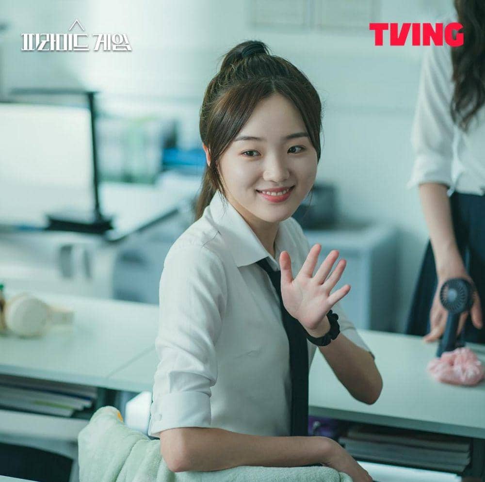 Kang Na Eon di drama Pyramid Game (instagram.com/tving.official)