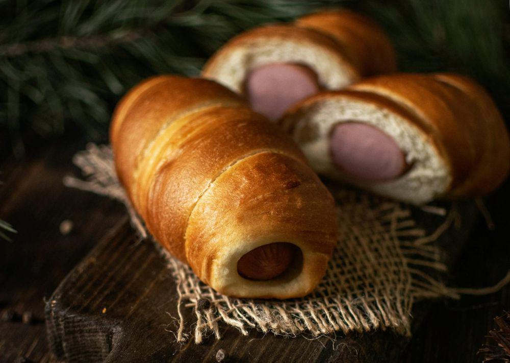 5 Tips Bikin Roti Sosis Gulung ala Bakery yang Lembut dan Nagih!