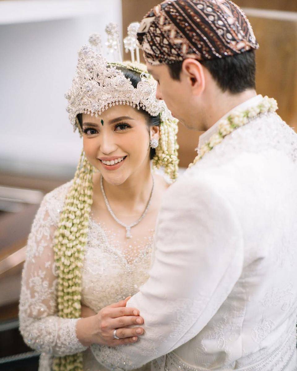 Akad nikah Mici (Instagram.com/ayungberinda)