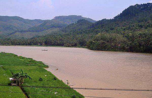 Sungai Serayu (https://id.wikipedia.org/)