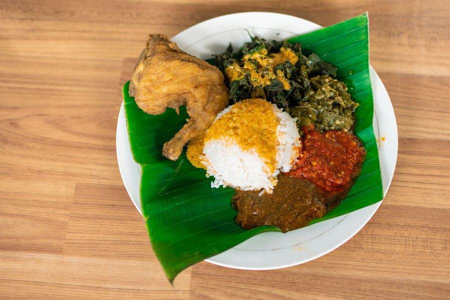 [QUIZ] Ini Elemen Nasi Padang yang Menggambarkan Kamu Banget!