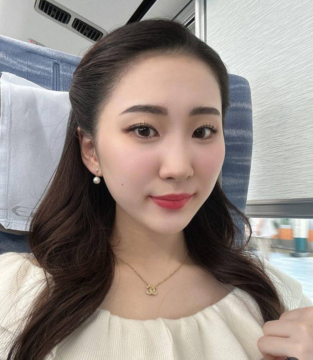 Ai Nozaki (instagram.com/ai_love_1218)