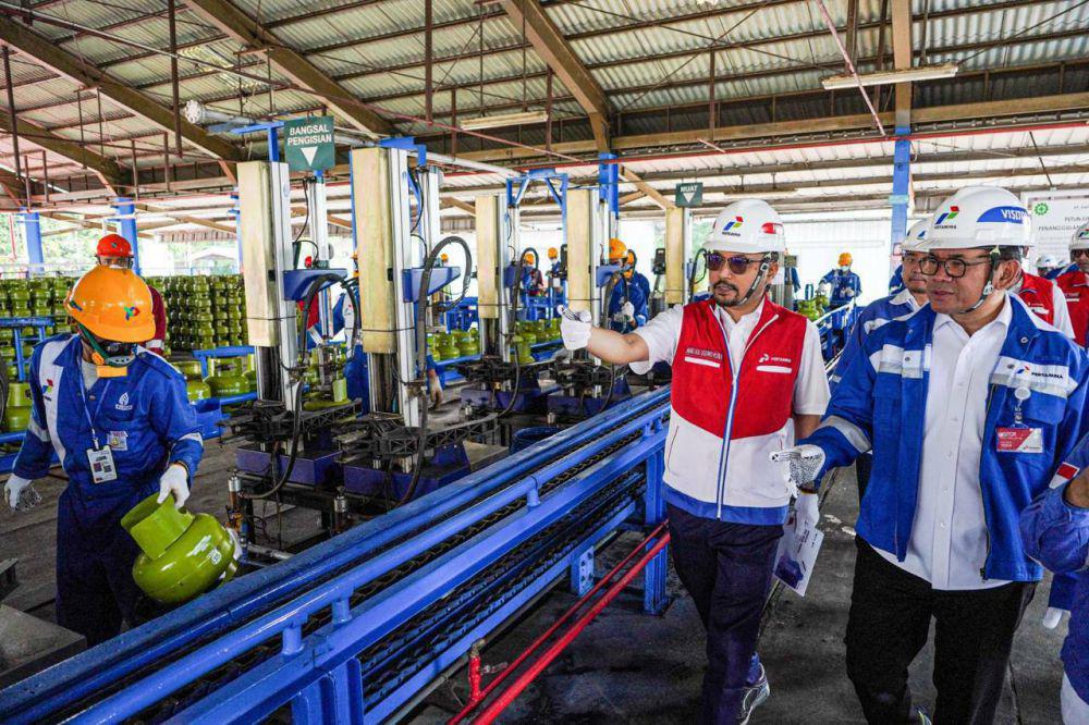 Mendag RI Cek Langsung Pengisian Gas LPG di SPBE Padalarang, KBB. (Dok/Istimewa)