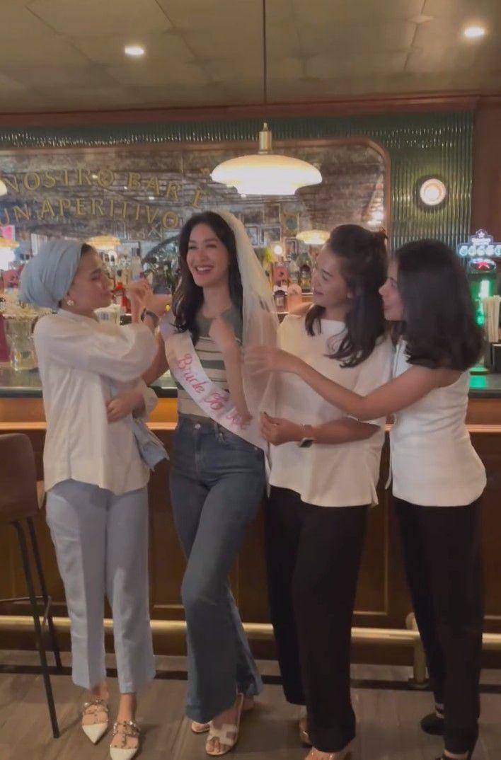 potret bridal shower Elma Agustin (instagram.com/elmaaa_e)