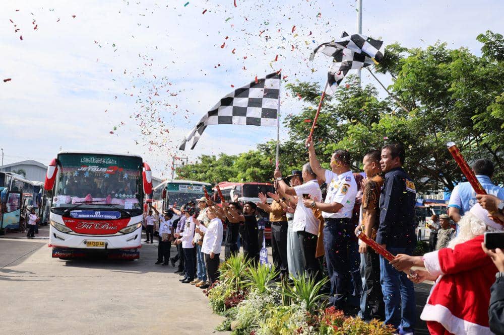 Pemprov Sumut Berangkatkan 1.200 Pemudik Gratis untuk Nataru