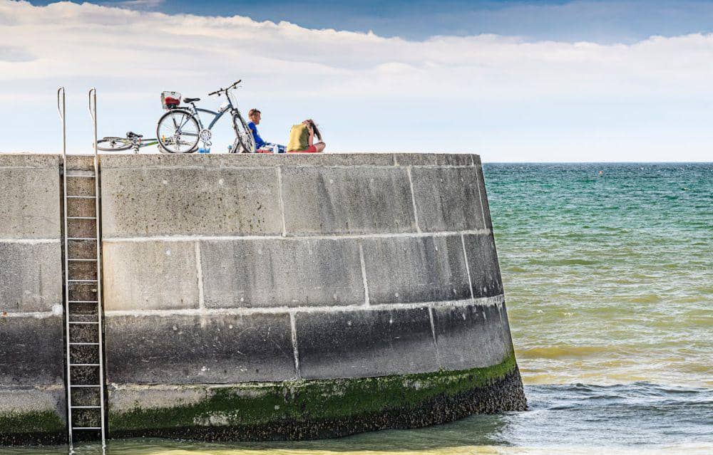 ilustrasi sea wall (pexels.com/Ignacio de Lucas)