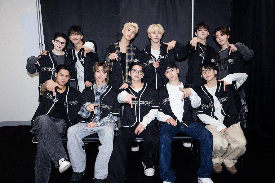 SEVENTEEN (x.com/pledis_17jp)