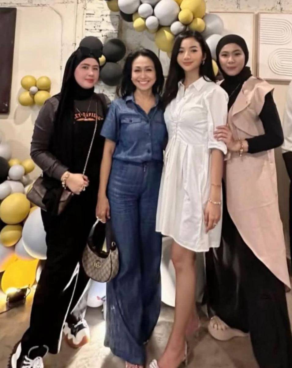 Kebersamaan mantan pemain Ikatan Cinta (instagram.com/dini.vitrii)