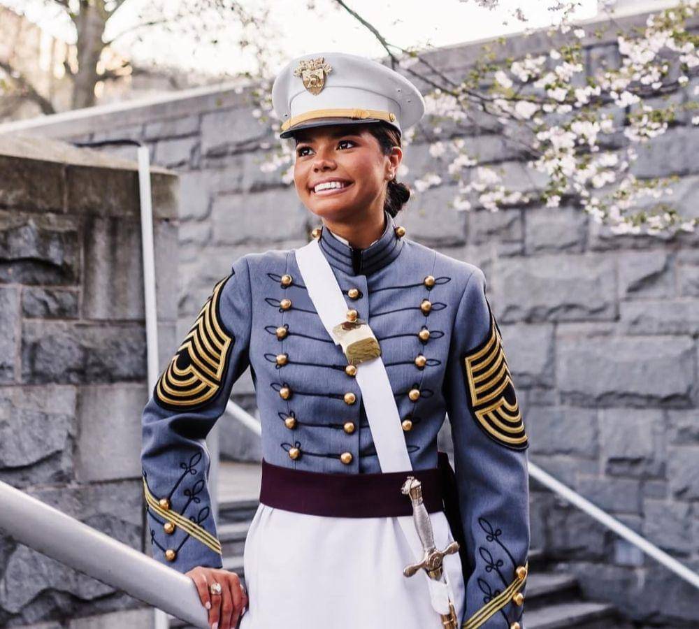 Alma Cooper (instagram.com/alma.cooper)