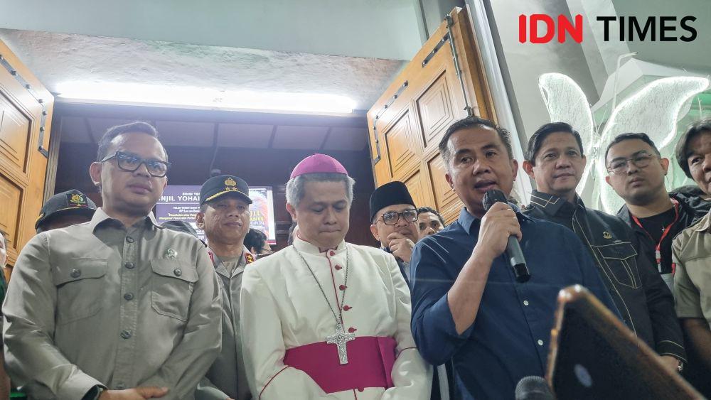 Bey: Misa Malam Natal di 77 Gereja Kota Bandung Berjalan Aman