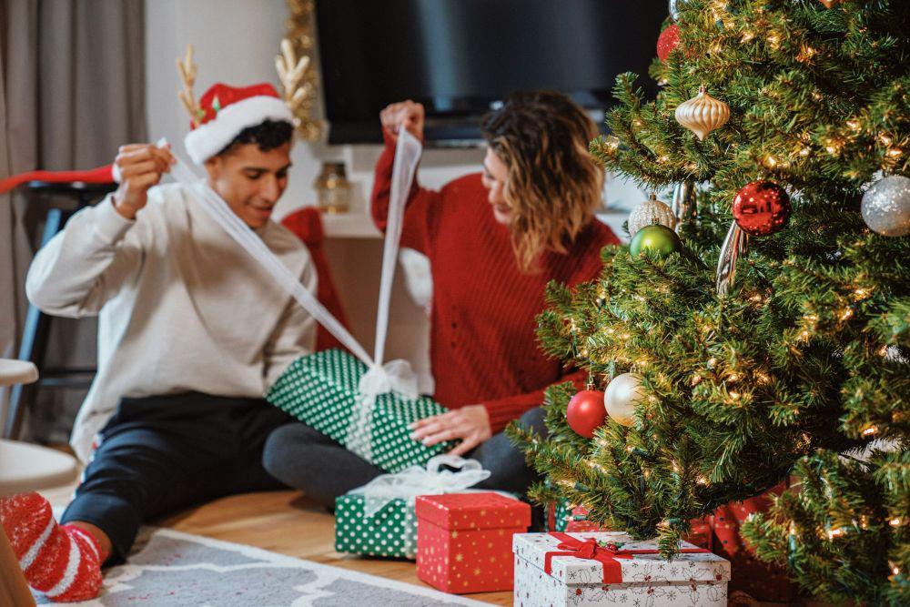 [QUIZ] Tebak Judul Lagu Natal dari Liriknya, Yakin Benar Semua?