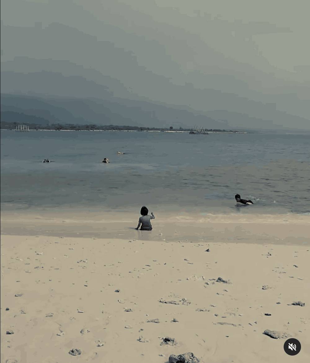 Pulau Oar (https://www.instagram.com/pulauoar/)