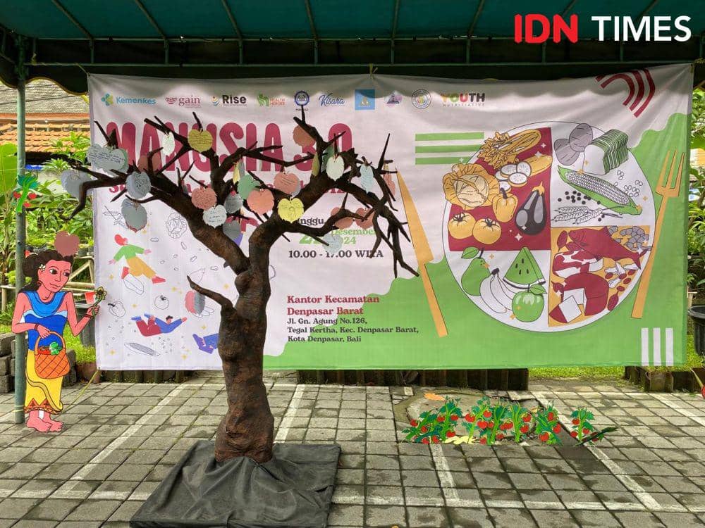 Manusia 3.0 Setengah Isi Penuh Gizi. (IDN Times/Yuko Utami)
