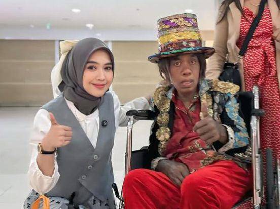 Ria Ricis dan Pak Tarno (instagram.com/riaricis1795)