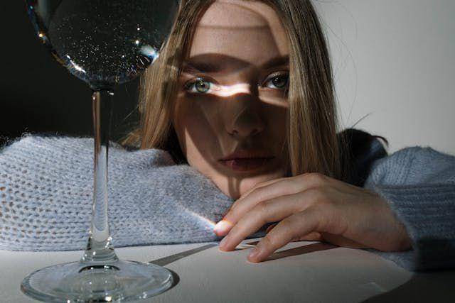 Ilustrasi alasan selalu ketemu pasangan toxic(pexel.com/cottonbro studio)