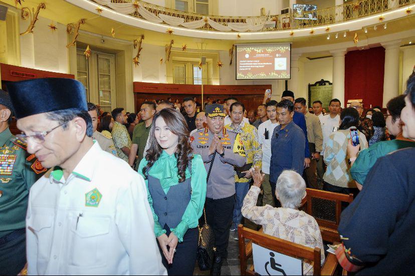 Menko Polkam dan Kapolri Pastikan Gereja di Jakarta Aman
