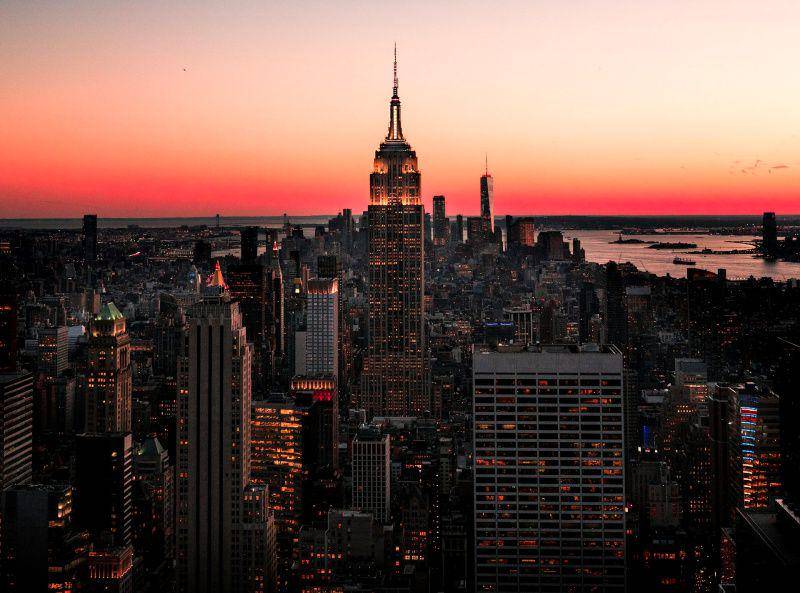 gambar pemandangan Kota New York di sore hari (unsplash.com/Timo Wagner)