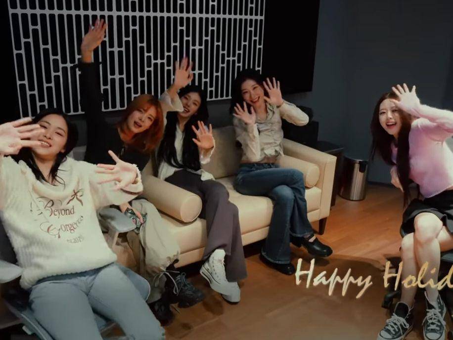 ITZY (youtube.com/ITZY)