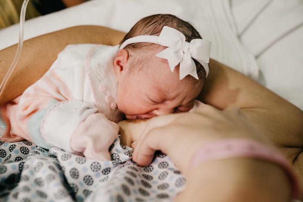 9 Fakta Keajaiban ASI, Berubah Sesuai Kebutuhan Bayi
