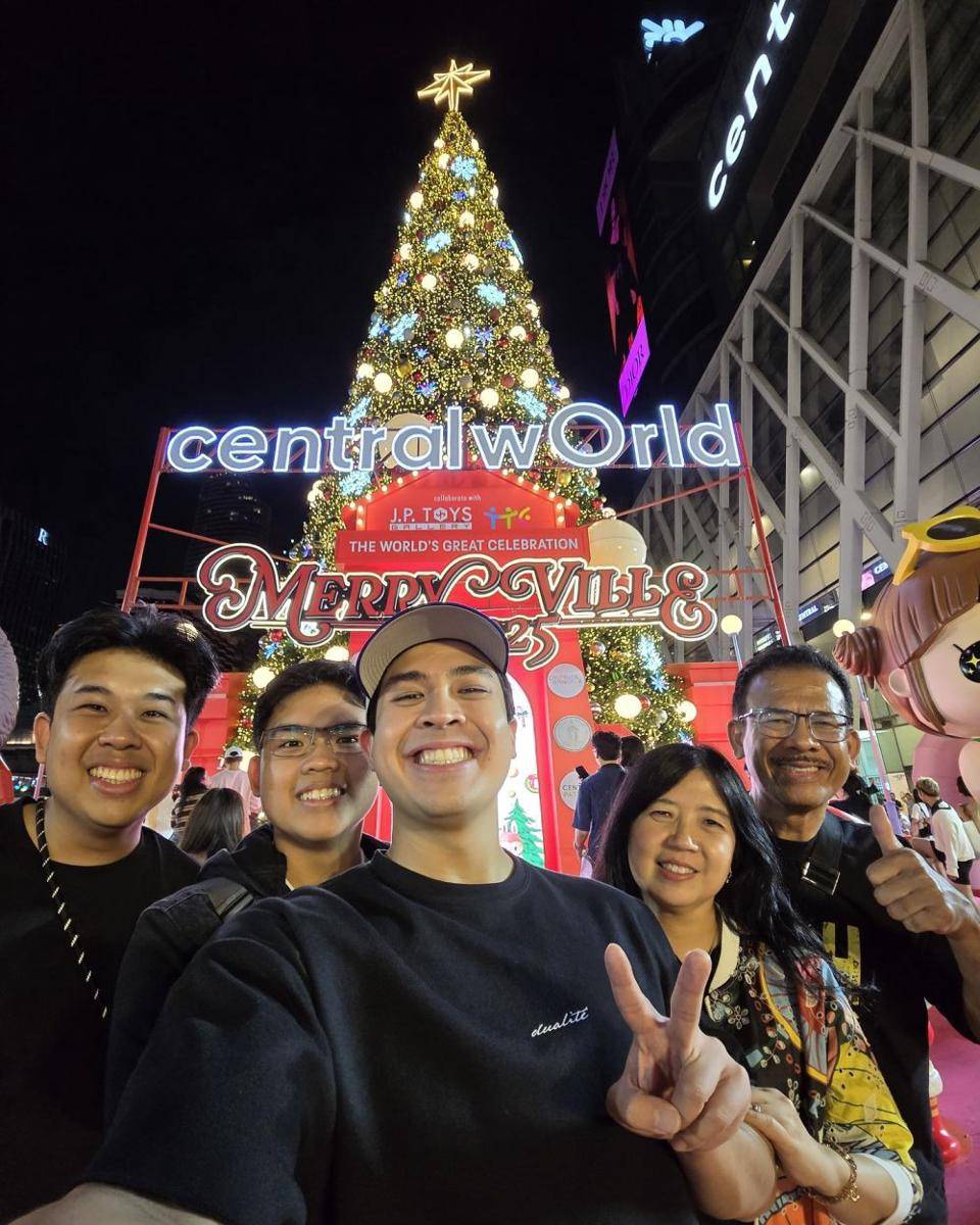 potret artis rayakan Natal 2024 di luar negeri (instagram.com/jerompolin)