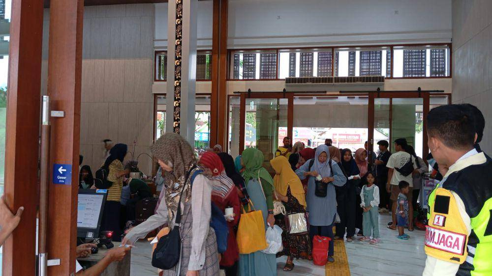 Suasana di stasiun Banyuwangi. Dok. KAI
