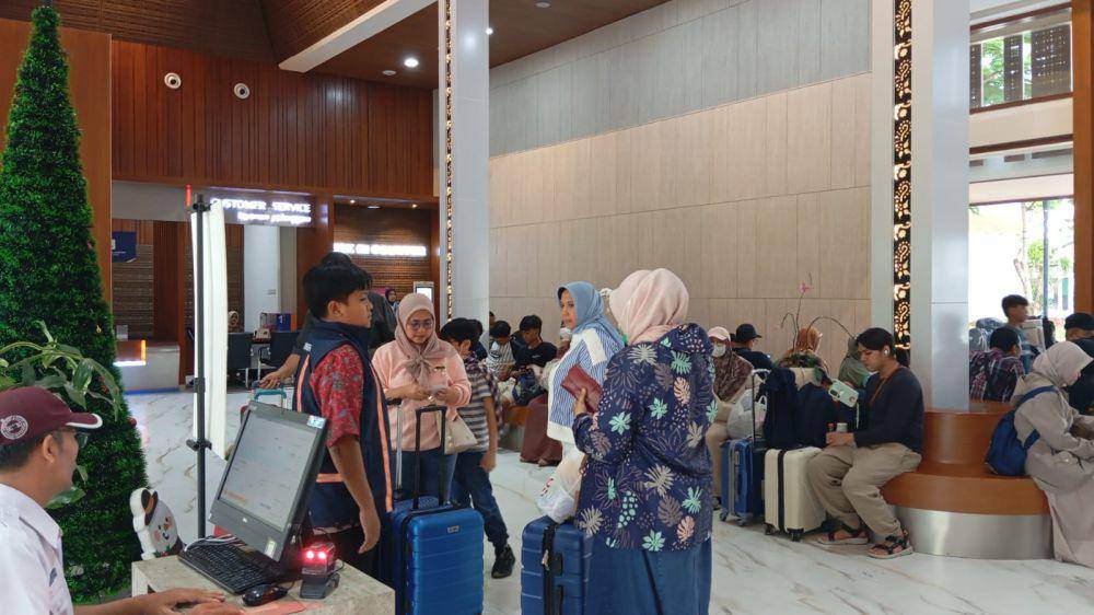 Suasana stasiun Ketapang. Dok KAI
