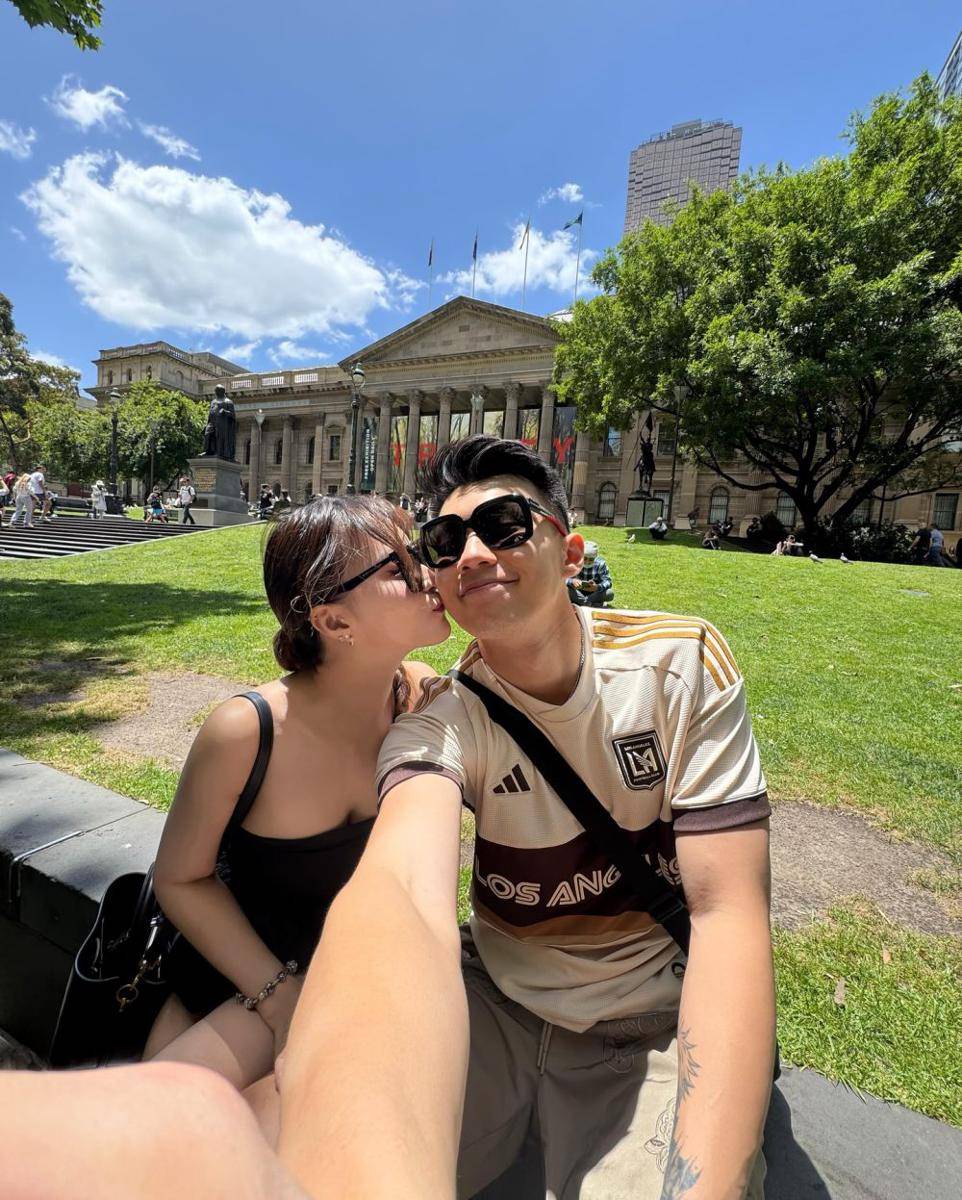 bulan madu Vior dan Vincent (Instagram.com/nitavior)