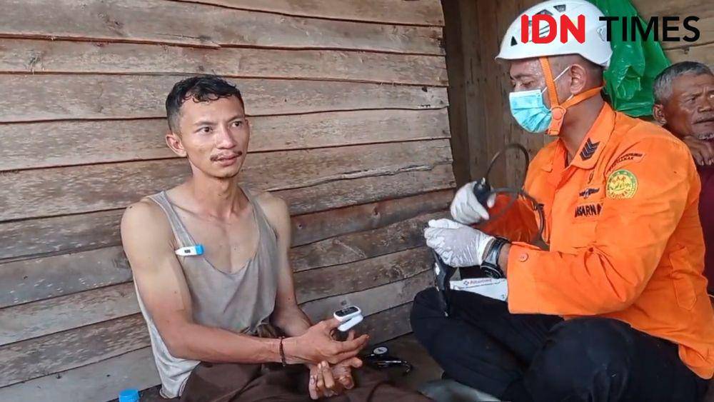 Korban langsung dicek kesehatannya. (IDN Times/istimewa).