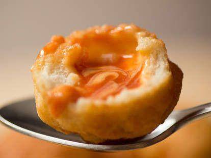 Ilustrasi Cheese Dumpling (https://id.pinterest.com/thrillist/)
