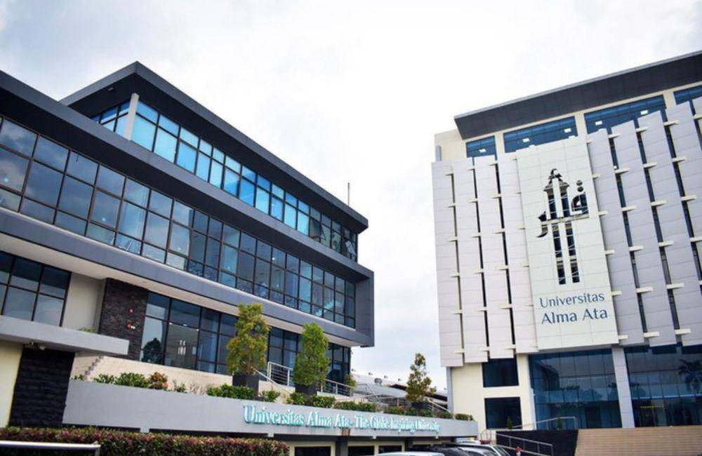 potret Universitas Alma Ata (fikes.almaata.ac.id)