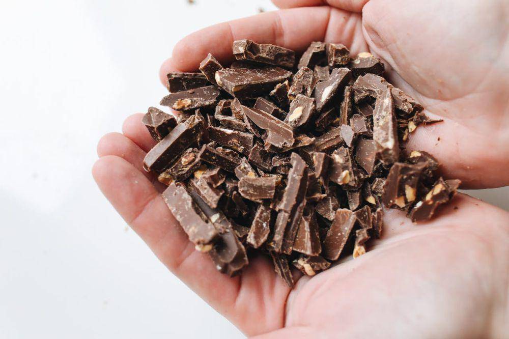 ilustrasi dark chocolate (pexels.com/Polina Tankilevitch)