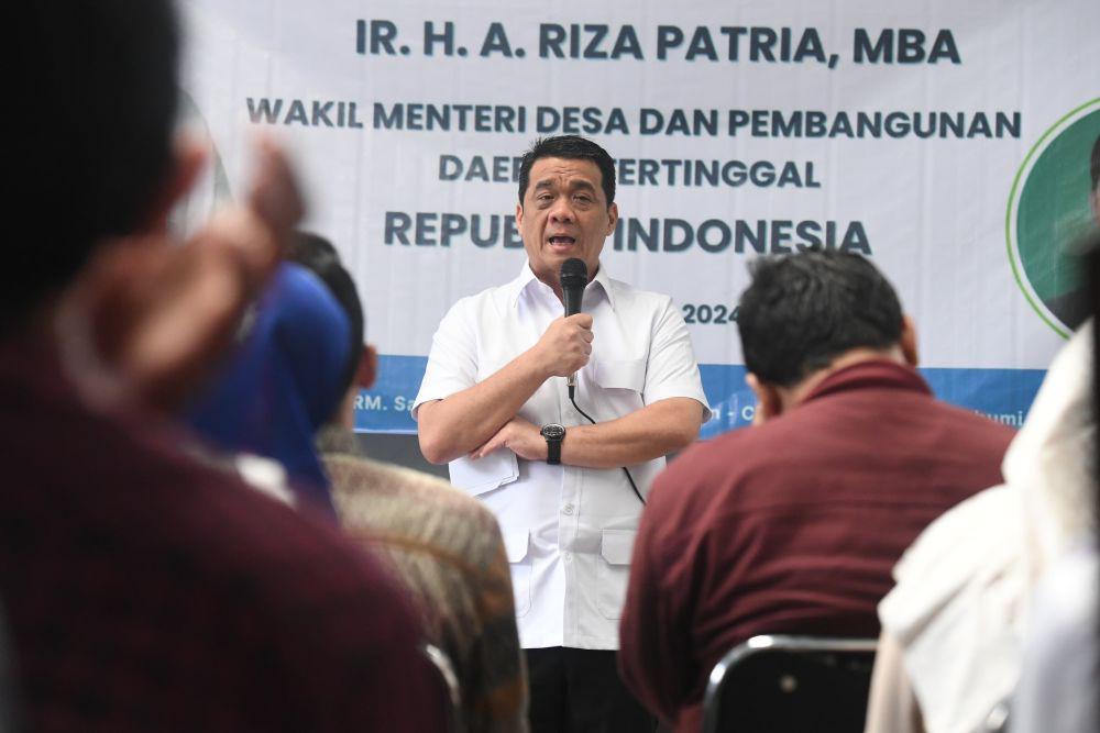 Kemendes Akan All Out Kawal Relokasi Korban Tanah Bergerak di Sukabumi