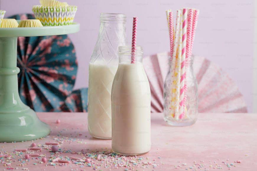 ilustrasi susu hewan yak (unsplash.com/Olivie Strauss)