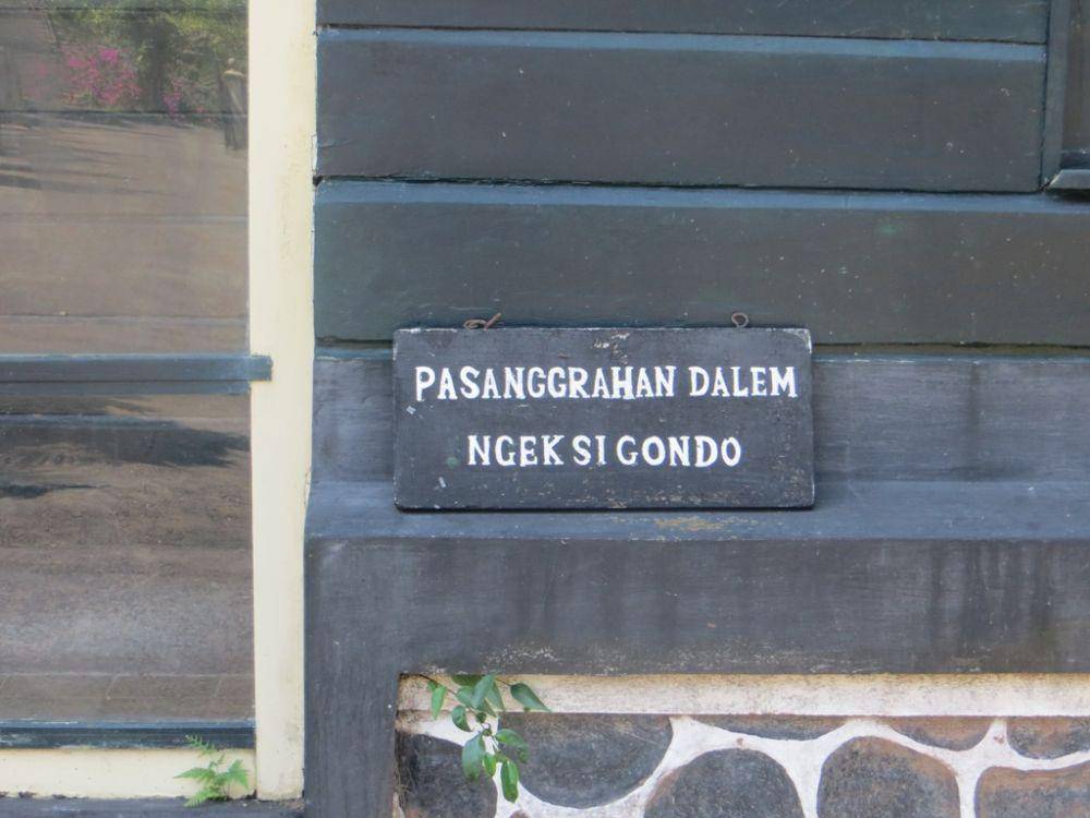 Dalem Ngeksigondo (budaya-data.kemdikbud.go.id)