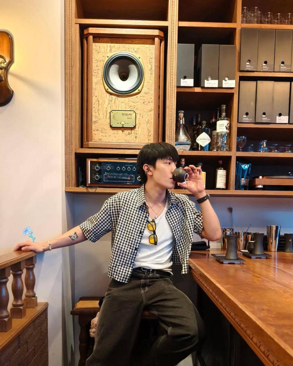 OOTD kencan ala aktor Great Sapol (instagram.com/grtsp)