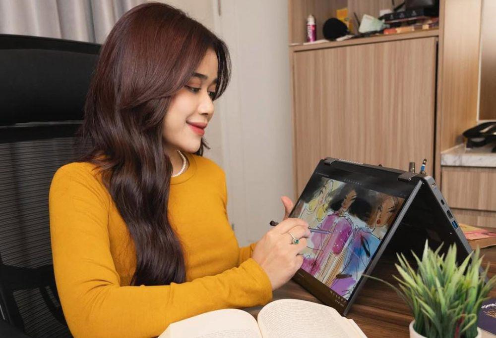 5 Rekomendasi Laptop 2 in 1 Termurah di Akhir 2024