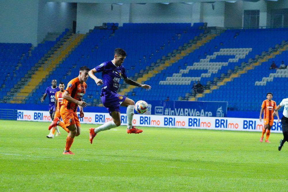 Pemain Persik Kediri saat melawan Borneo FC. IDN Times/ istimewa