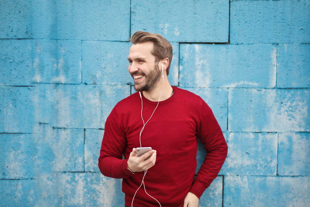 5 Kekurangan dari Earphone Kabel Ini Sering Bikin Kesal dan Kusut