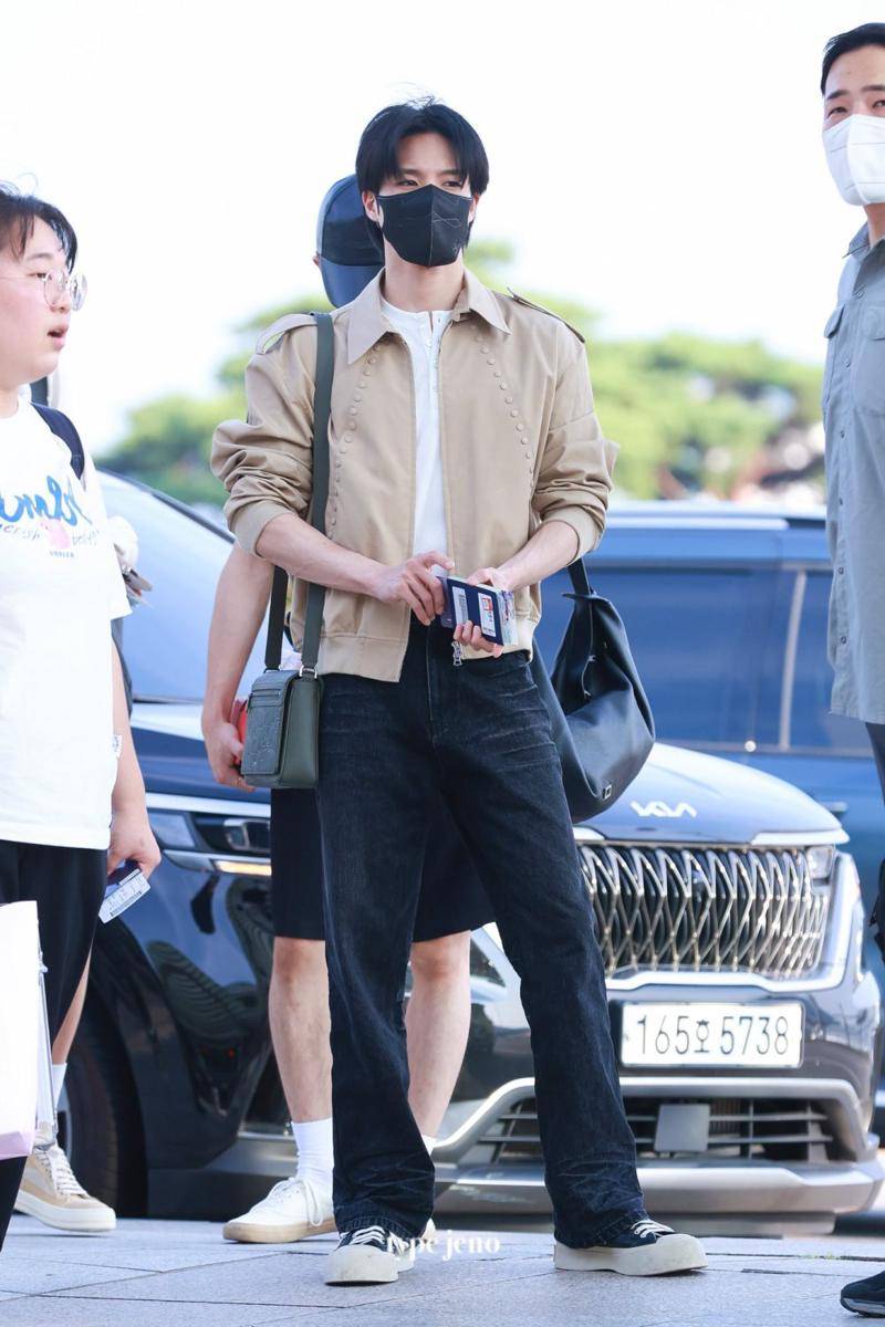 Jeno NCT (x.com/type_jn)