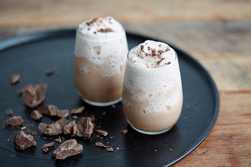 Perbedaan Frappe dan Freddo yang Perlu Kamu Ketahui, Yuk Pahami!