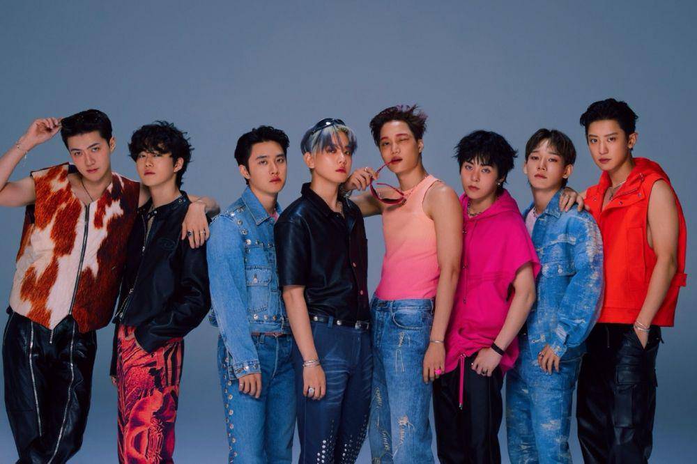 EXO dalam album EXIST (instagram.com/weareone.exo)