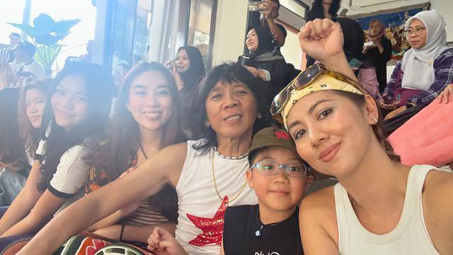 7 Potret Bimbim Slank Rayakan Ulang Tahun ke-58, Sederhana tapi Unik