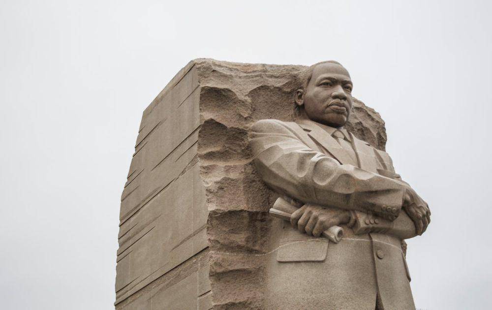 Ilustrasi patung Martin Luther King (pexels.com/Gotta Be Worth It)